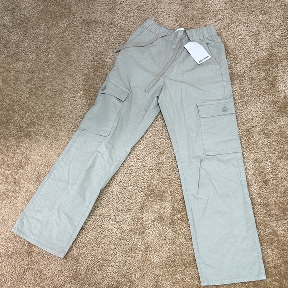 Bershka Men's Light Gray Cargo Pants - Picture 1 of 5